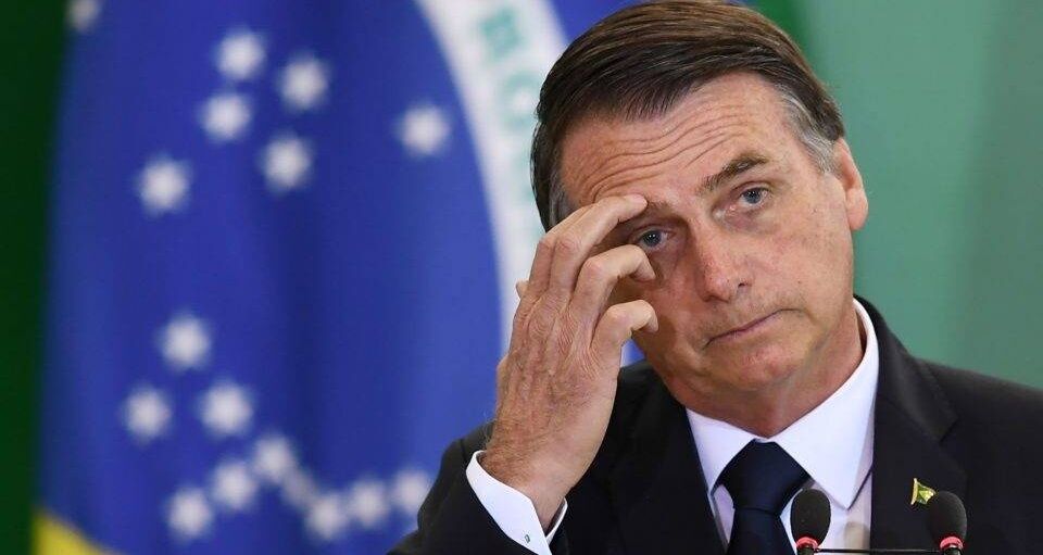 URGENTE: CELULARES DE BOLSONARO FORAM ALVO DE HACKERS PRESOS