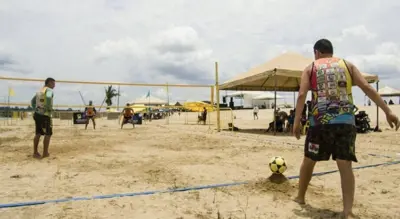 Esporte, lazer e shows a partir de amanhã no Festival de Praia