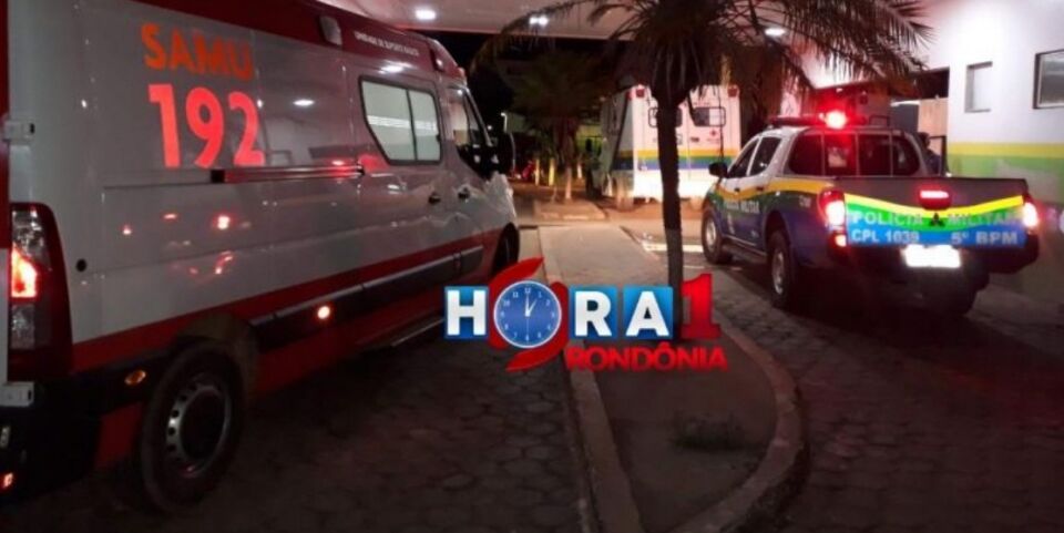 Homem é socorrido após ter sido atacado com pauladas e golpes de facão