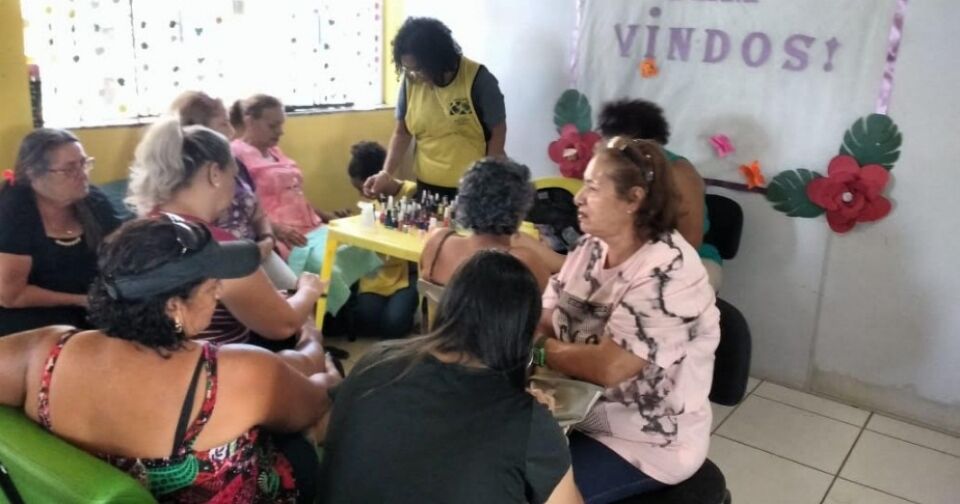 Centro de Convivência recebe programa ‘Mãos que Ajudam’