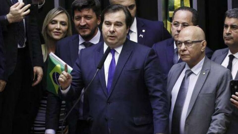 Veja como votaram os deputados na aprovação da Previdência em 2º turno