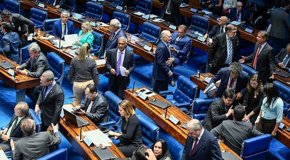 Senado aprova medidas que ampliam alcance da Lei Maria da Penha