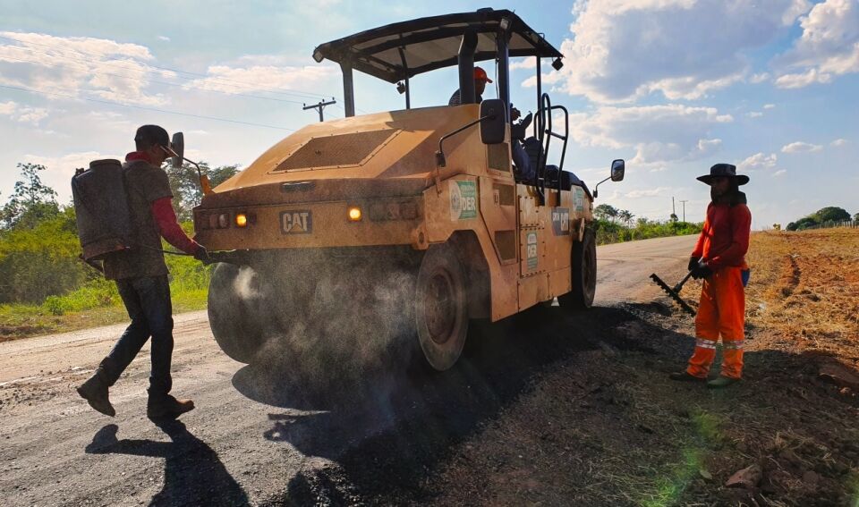 Usinas do Governo produziram 6 mil toneladas de asfalto para as rodovias
