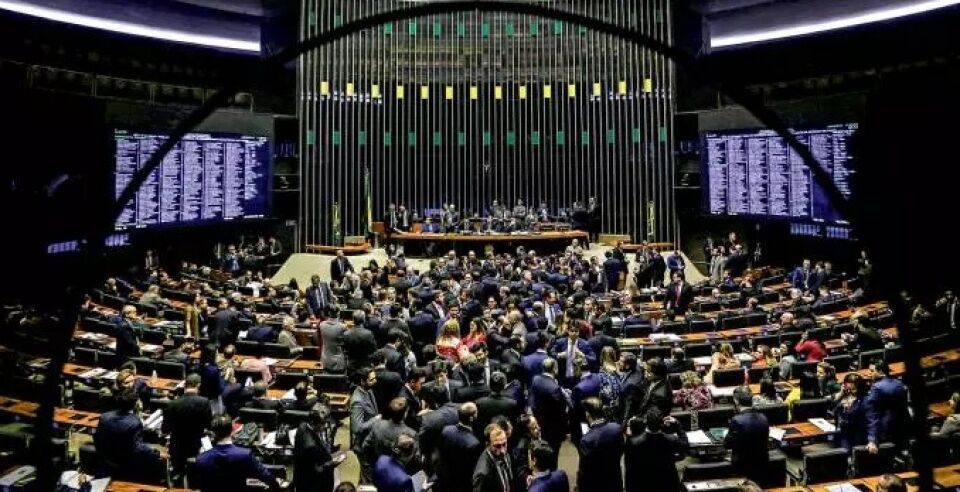 Após enxugamento, Câmara aprova MP da Liberdade Econômica