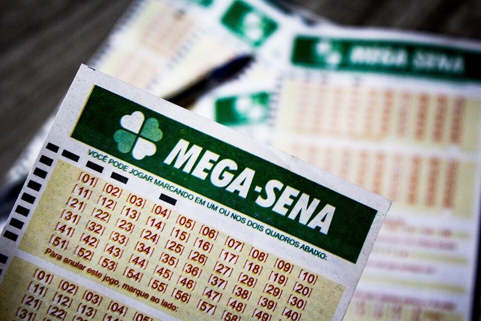 Mega-sena acumula e prêmio sobe para R$ 31 milhões; veja as dezenas de hoje