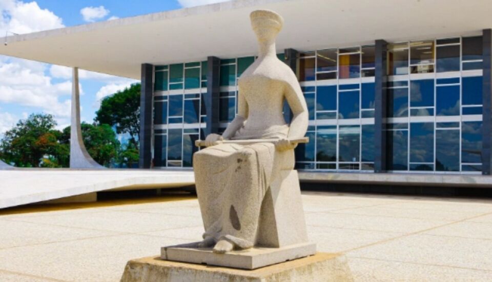 VERGONHA NACIONAL OU INJUSTIÇADO?