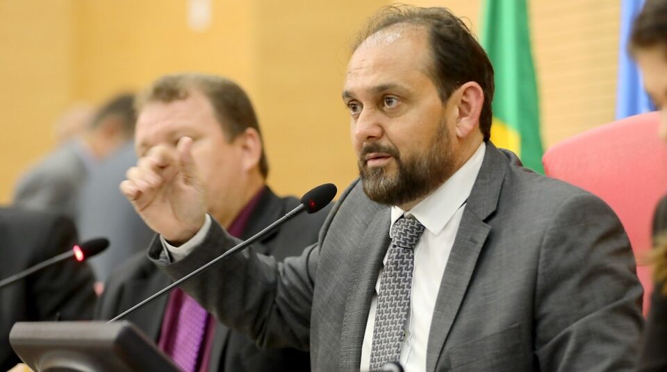 DER diz a Laerte que faltou orçamento para fazer Curva do Jacaré