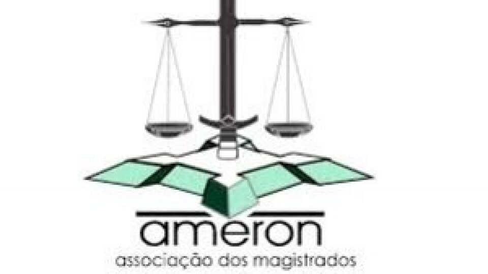 Contra o projeto de lei que trata de abuso de autoridade