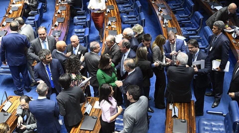 Senado tira trabalho aos domingos da MP da Liberdade Econômica