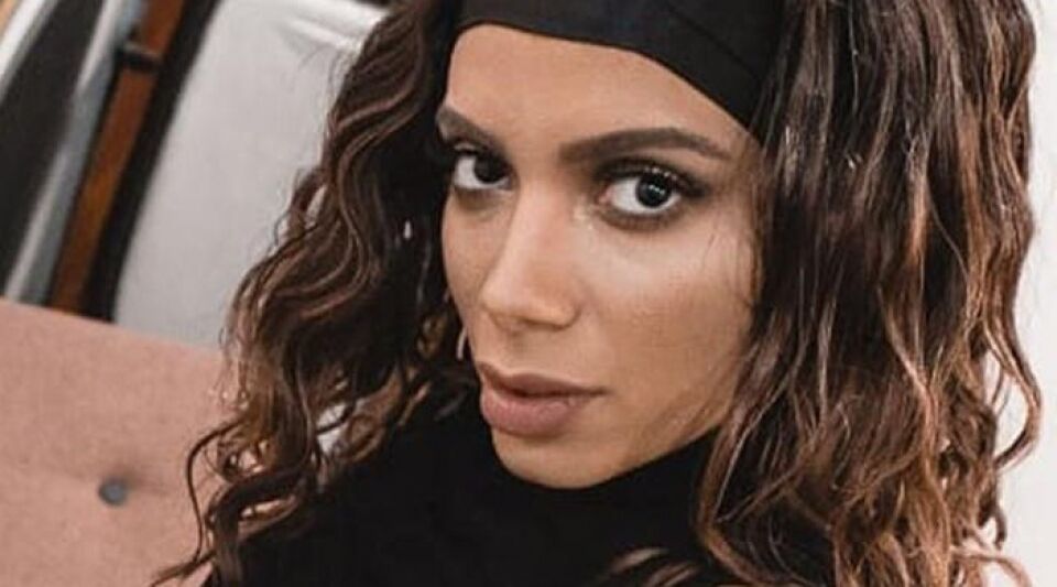 Anitta posta desabafo sobre queimadas na Amazônia e questão indígena