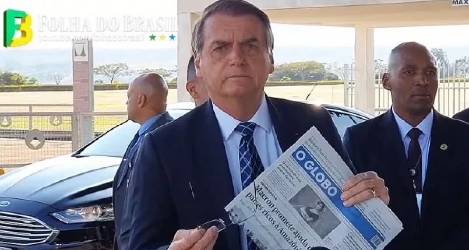 Bolsonaro divulga mais 4 nomes de jornalistas ligados a Globo que receberam dinheiro público (veja o vídeo)
