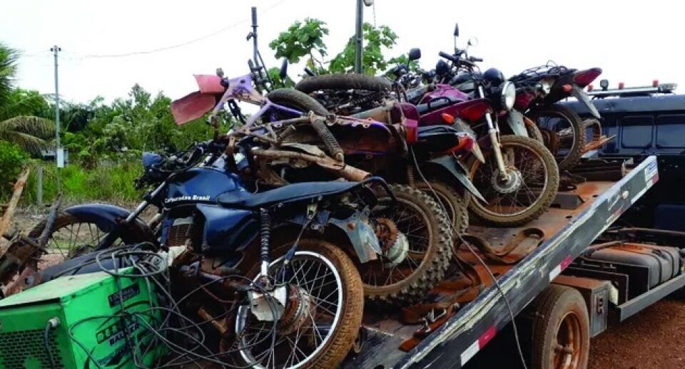 Oito motocicletas adulteradas são apreendidas em operação da Polícia Civil em RO