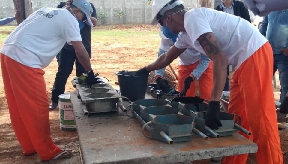 Fábrica de Artefatos de Concreto é inaugurada em Casa de Detenção de Ouro Preto do Oeste