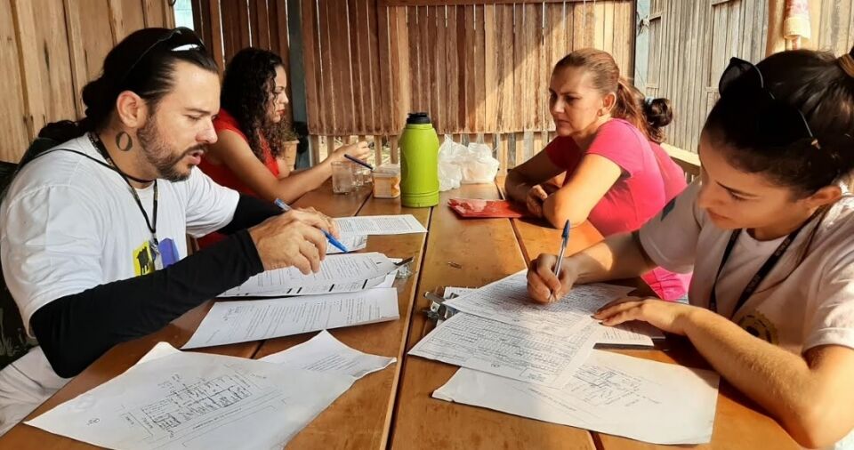 Moradores de União Bandeirantes aguardam com expectativa documento definitivo do imóvel