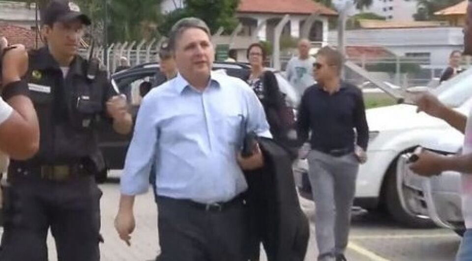 MP prende ex-governadores do Rio Garotinho e Rosinha