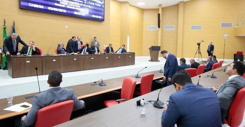Assembleia aprova suplementação de R$ 2,6 milhões para o Proleite e outras matérias do Executivo