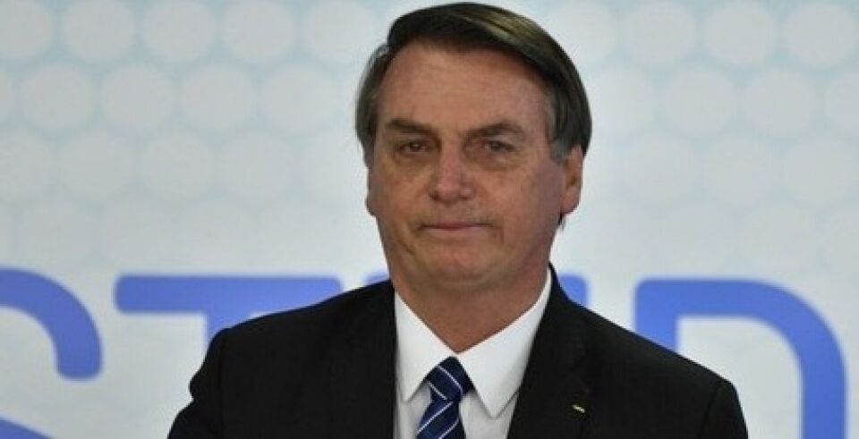 Carteira digital evita socialismo na universidade, diz Bolsonaro