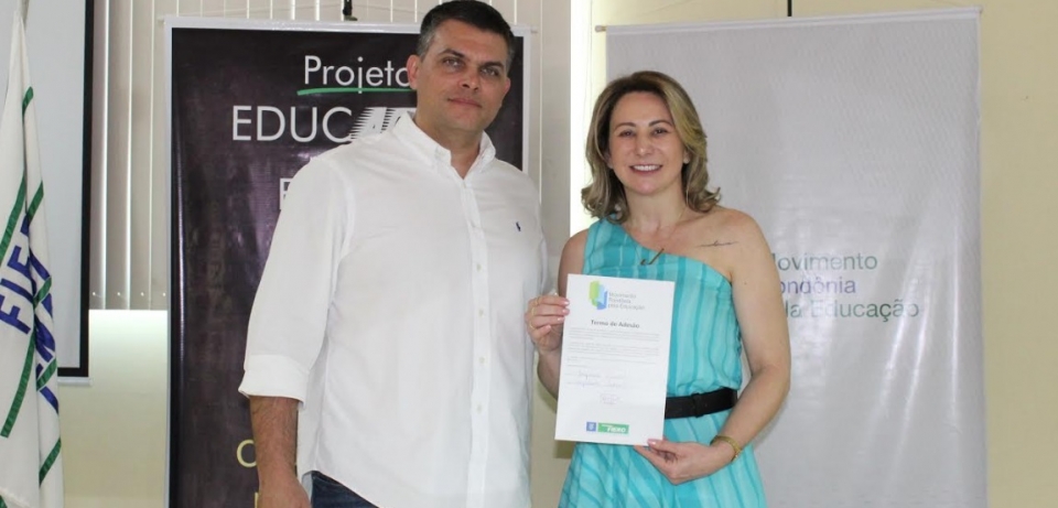 Jaqueline Cassol é a primeira parlamentar a aderir o Movimento Rondônia pela Educação