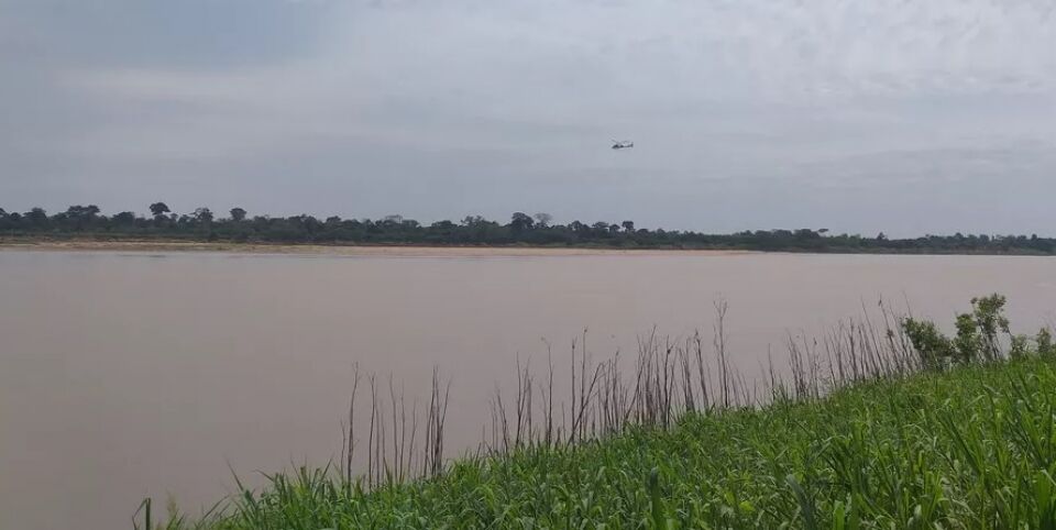 Bombeiros encerram 3º dia de buscas por desaparecidos em naufrágio no rio Madeira, em RO