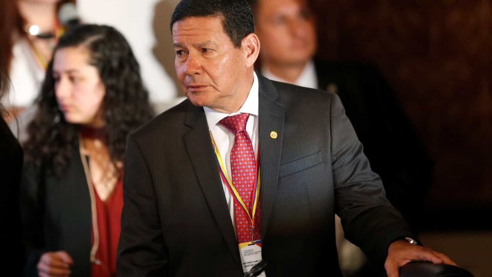 'Até final do ano, R$ 20 bilhões devem ser liberados', diz Mourão