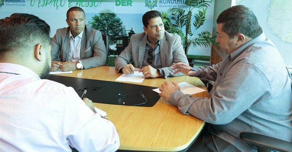 Jair Montes apela ao DER para resolver necessidades urgentes de Porto Velho