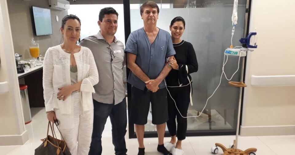 Moro visita Bolsonaro no hospital