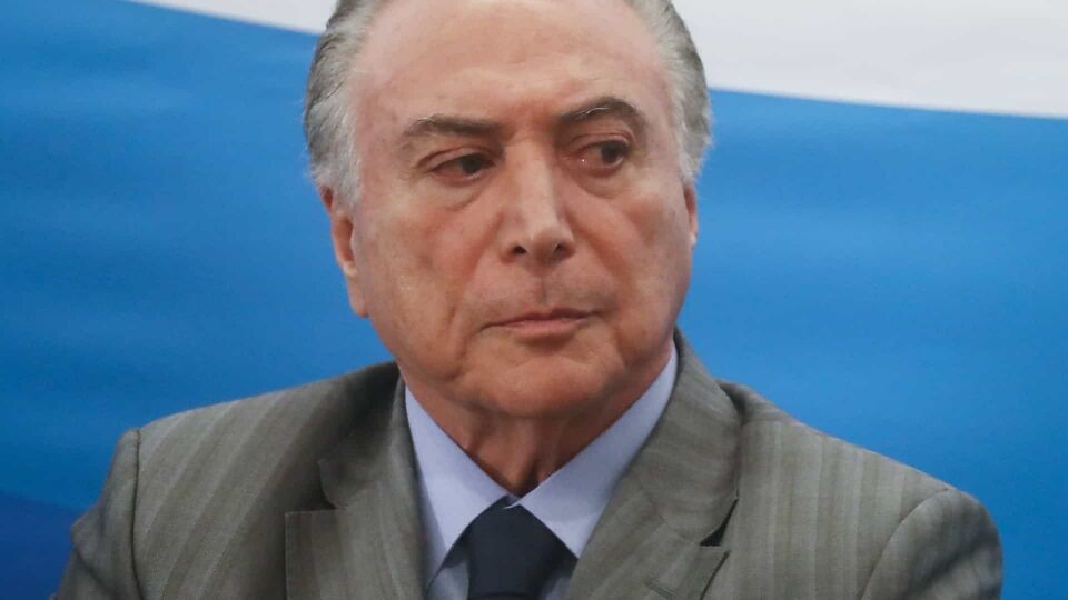 Temer lidera 'trending topics' ao chamar impeachment de 'golpe'