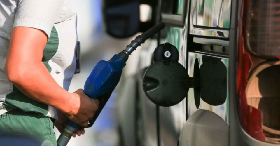 Mapa da gasolina: após crise na Arábia Saudita, preço dispara no DF