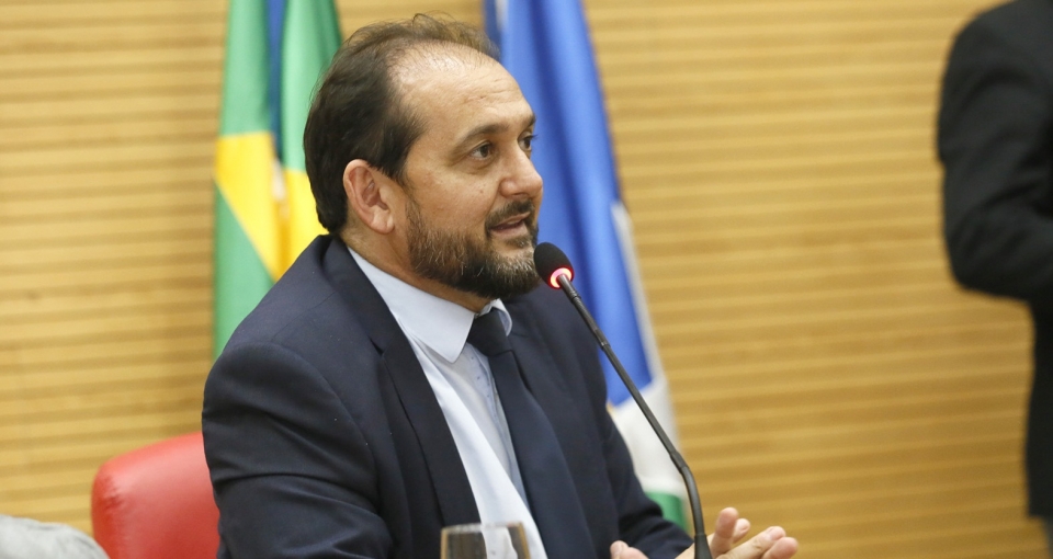Projeto de Laerte cria preceitos e fundamentos em área da saúde