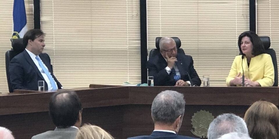 PGR interino anuncia retorno de procuradores da Lava-Jato que pediram demissão coletiva
