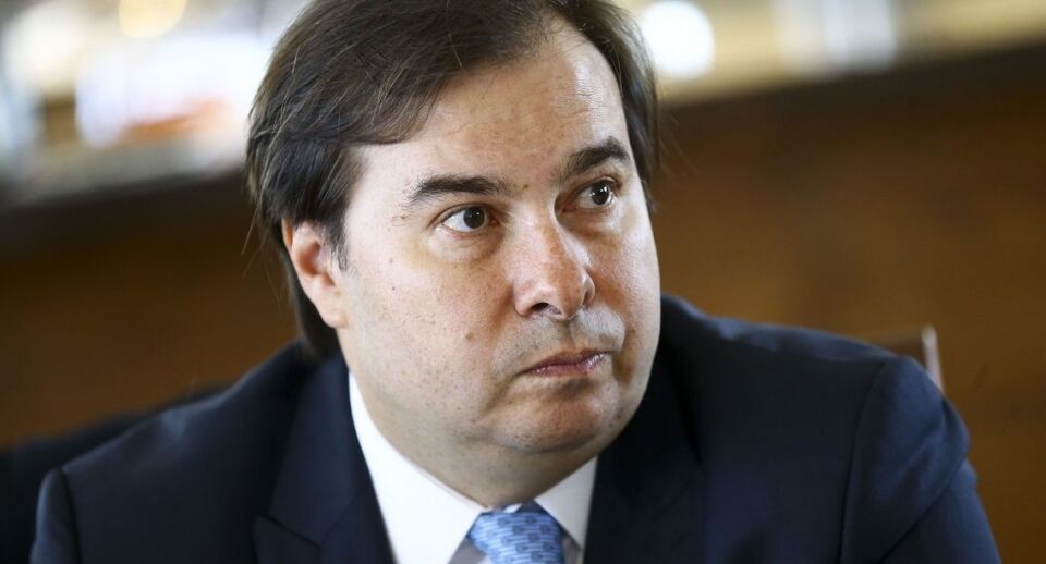 Maia diz que Fundo Eleitoral é necessário para equilibrar campanhas