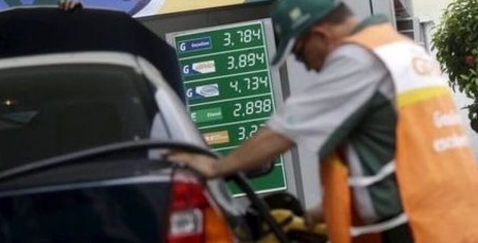 Preços da gasolina e do diesel sobem nos postos após ataques