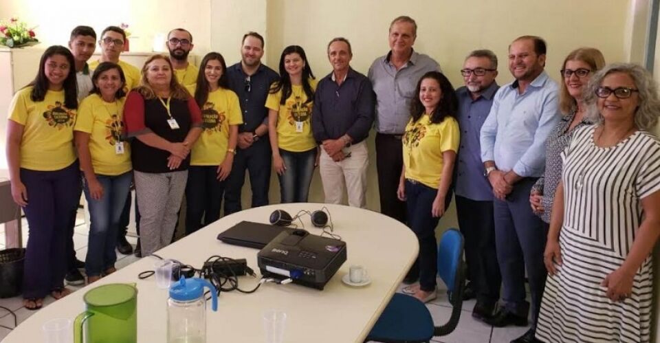 Deputados estaduais buscam referências para melhoria na educação pública