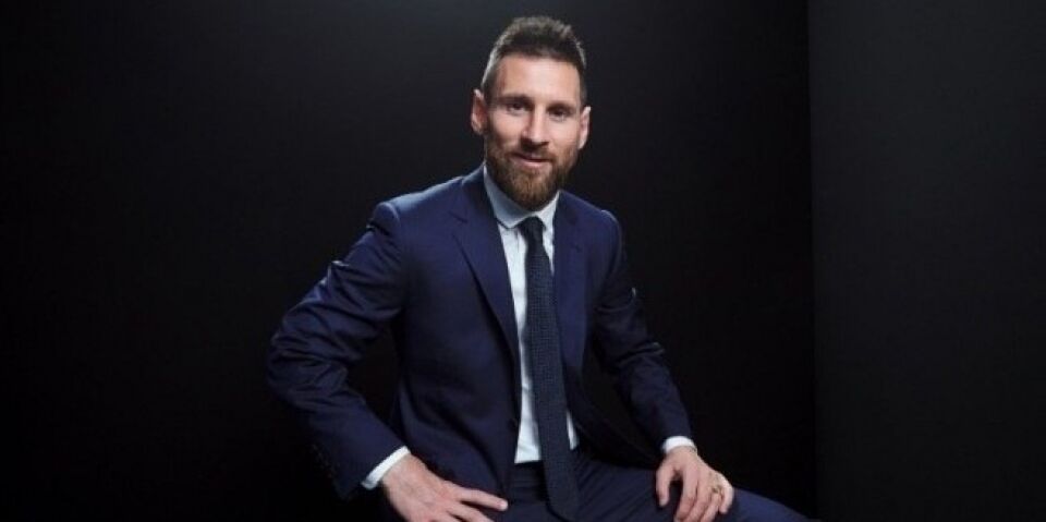 Messi supera Van Dijk e Ronaldo e é o melhor do mundo pela sexta vez