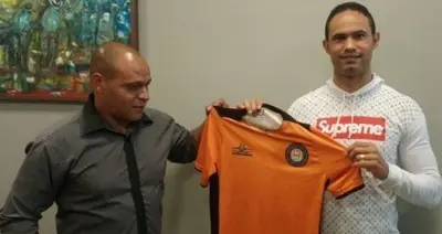 Apresentação do goleiro Bruno em time da terceira divisão é adiada