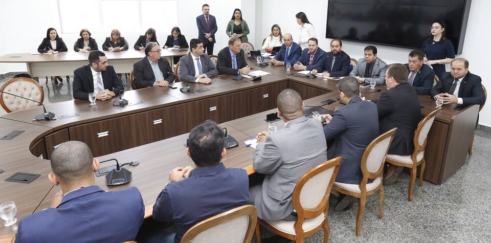 Redano é o presidente e Jair Montes o relator