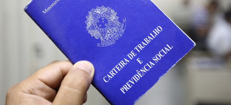 Sine Municipal divulga 45 vagas de emprego para quinta-feira, 3