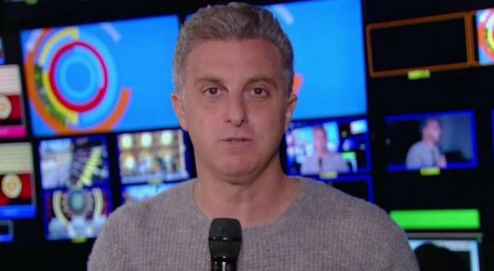 Huck foi demitido da Globo por querer ser presidente?
