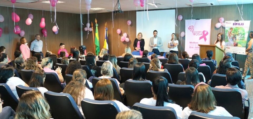 Secretaria de Saúde promove ações de prevenção ao câncer de mama e colo de útero na Capital e no interior