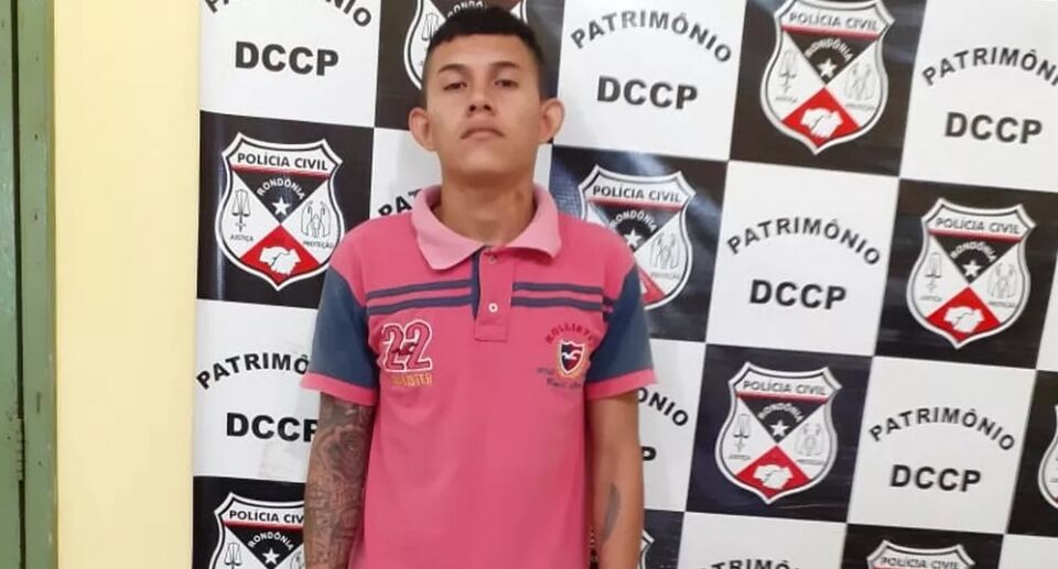 Suspeito de incendiar ônibus do SIM se entrega à polícia em Porto Velho