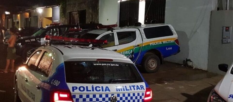 Professor é preso acusado de estupro de filho de juiz em Rondônia