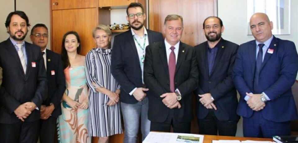 Presidente Laerte Gomes discute modelo de regulamentação para Regularização Fundiária de Rondônia