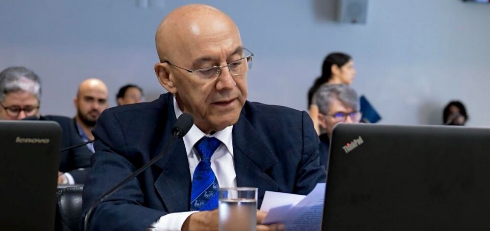 Comissões de Ciência &amp; Tecnologia e Assuntos Econômicos aprovam emendas de Confúcio Moura