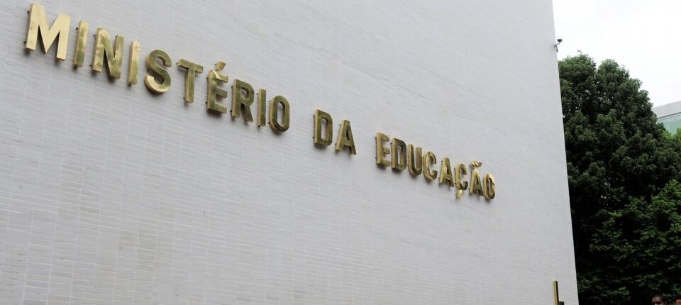 MEC DIVULGA HORÁRIO DE PROVAS DO ENEM EM CADA ESTADO