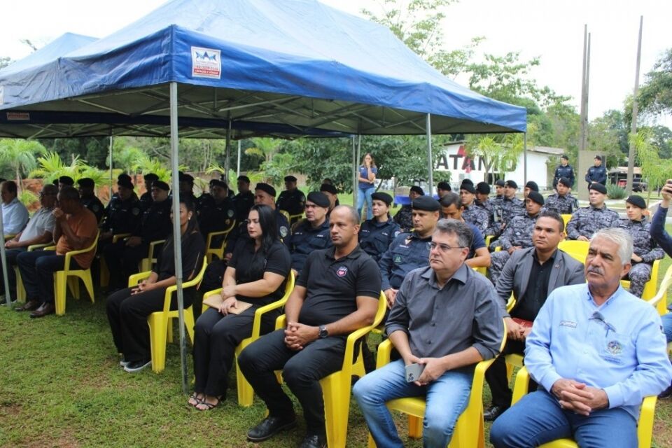 4°BPM: PMRO REALIZA HOMENAGENS PÓSTUMAS À POLICIAIS MILITARES VÍTIMAS DA EXPLOSÃO DO QUARTEL EM CACOAL Á 43 ANOS