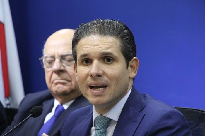 TRAIDOR CHANTAGEADO RESISTE - Motta defende pena menor no 8/1, mas cita risco de crise com anistia