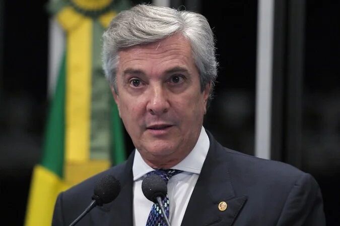 MARCHA-RÉ DO DECANO; MEDO? - Julgamento de Collor volta ao plenário virtual do STF após Gilmar retirar destaque