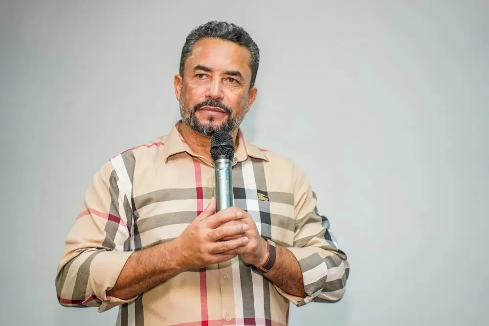 ISAÚ FONSECA - Ex-prefeito de Ji-Paraná é multado em R$ 50 mil por manter contrato considerado ilegal pelo TCE