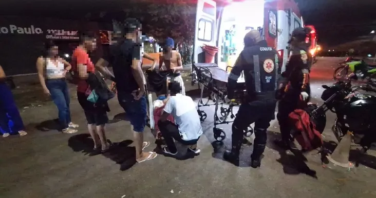 NA CAPITAL - Ataque a tiros deixa cinco feridos em frente a bar na região central de Porto Velho

