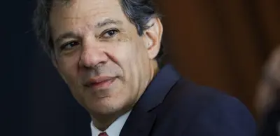 Reunião entre Haddad e secretário do Tesouro dos EUA é cancelada; Brasil intensifica resposta ao "tarifaço"
